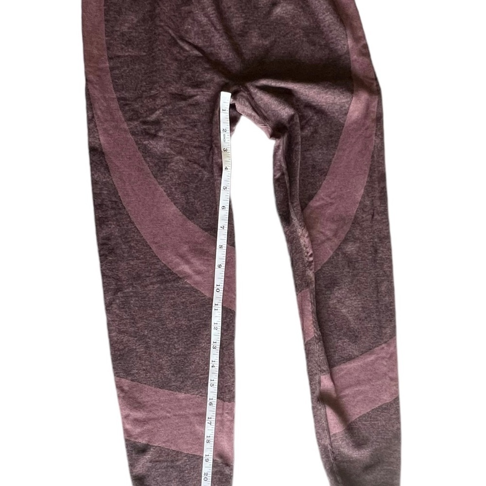 Victoria's Secret Pink Women Pink Leggings Size Medium - Picture 9 of 9